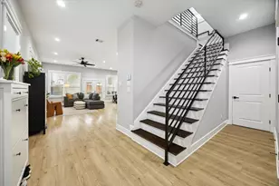 6496 T C Jester Blvd, Houston, TX 77091 - Photo 10
