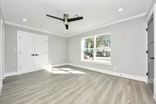 604 W 28th St, Houston, TX 77008 - Photo 32