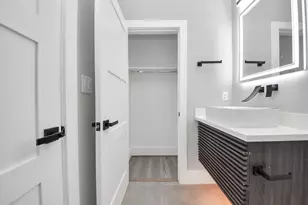 604 W 28th St, Houston, TX 77008 - Photo 28