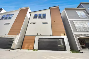 604 W 28th St, Houston, TX 77008 - Photo 2