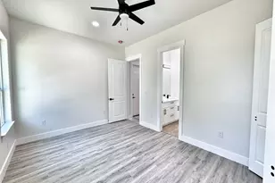 3039 Rd 66124, Dayton, TX 77535 - Photo 40