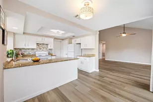2602 Planters Row, Sugar Land, TX 77478 - Photo 14