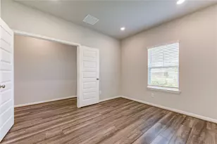 1218 Glendora Dr, Rosharon, TX 77583 - Photo 4