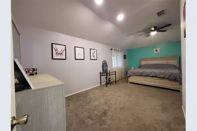 9406 Walnut Glen Drive, Houston, TX 77064 - Photo 12