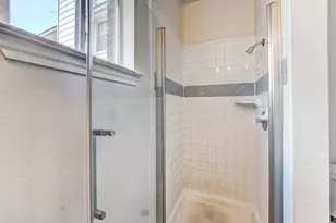 8510 Nashwood Ct, Houston, TX 77040 - Photo 18