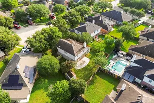 19723 Stoneport Ln, Katy, TX 77449 - Photo 2