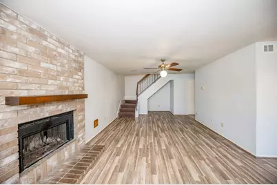 2711 Grants Lake Boulevard #202, Sugar Land, TX 77479 - Photo 18