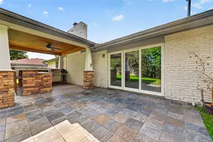 11126 Cedarhurst Dr, Houston, TX 77096 - Photo 42