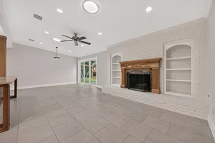 11126 Cedarhurst Dr, Houston, TX 77096 - Photo 20