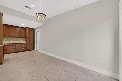 11126 Cedarhurst Drive, Houston, TX 77096 - Photo 16