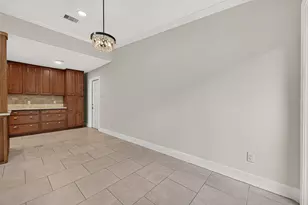 11126 Cedarhurst Dr, Houston, TX 77096 - Photo 16