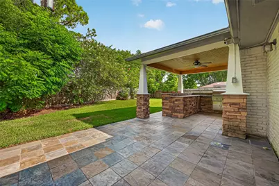 11126 Cedarhurst Drive, Houston, TX 77096 - Photo 40