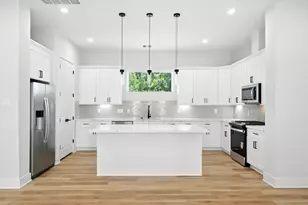 1989 Bauer Dr, Houston, TX 77080 - Photo 8