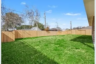 440 Bryan Way, Angleton, TX 77515 - Photo 14