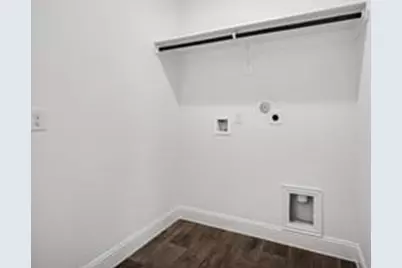 440 Bryan Way, Angleton, TX 77515 - Photo 8