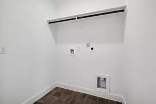 440 Bryan Wy, Angleton, TX 77515 - Photo 8