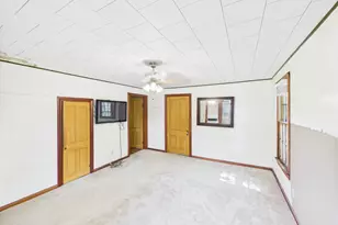 305 W Converse St, Weimar, TX 78962 - Photo 12