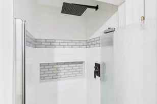 305 W Converse St, Weimar, TX 78962 - Photo 18