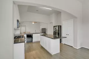5339 Basquiat Dr, Houston, TX 77048 - Photo 8