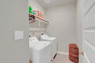 5339 Basquiat Dr, Houston, TX 77048 - Photo 18