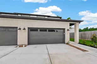 4328 Avron Dr, Stafford, TX 77477 - Photo 2