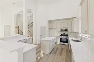 2412 Piney Woods Dr, Pearland, TX 77581 - Photo 16