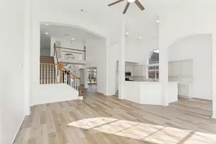 2412 Piney Woods Dr, Pearland, TX 77581 - Photo 14