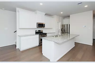 27930 Western Creek Court, Katy, TX 77494 - Photo 4