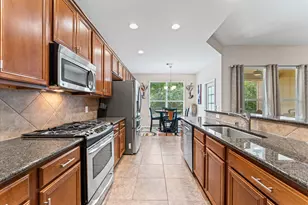 13423 Hartland Lake Ln, Houston, TX 77044 - Photo 10