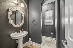 7910 Emerald Haven Dr, Sugar Land, TX 77479 - Photo 8