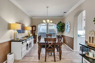 9602 Emerald Lakes Dr, Rosharon, TX 77583 - Photo 4