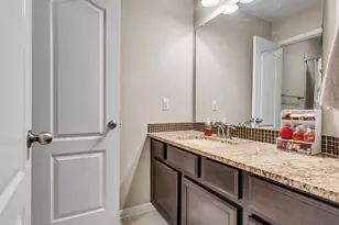 9602 Emerald Lakes Dr, Rosharon, TX 77583 - Photo 22