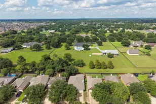 15015 Mills Park Ln Ln, Cypress, TX 77429 - Photo 30