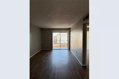 2816 S Bartell Drive, Houston, TX 77054 - Photo 2