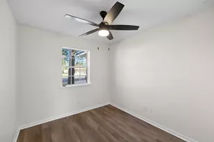 1000 Laredo Ct, College Station, TX 77845 - Photo 18