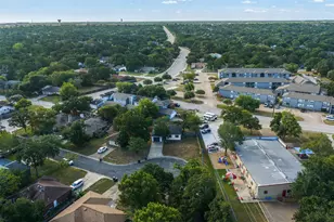 1000 Laredo Ct, College Station, TX 77845 - Photo 32
