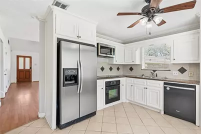 7019 Sandy Knolls Drive, Spring, TX 77379 - Photo 8