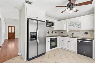 7019 Sandy Knolls Dr, Spring, TX 77379 - Photo 8