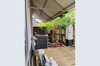 9788 Clarewood Drive #106, Houston, TX 77036 - Photo 14