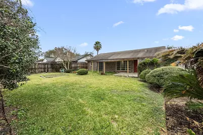 12123 Plumpoint Drive, Houston, TX 77099 - Photo 22