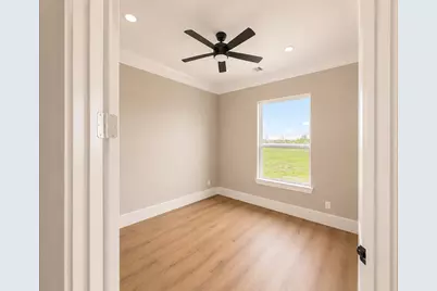 3811 Lakeridge Parkway, Baytown, TX 77523 - Photo 10