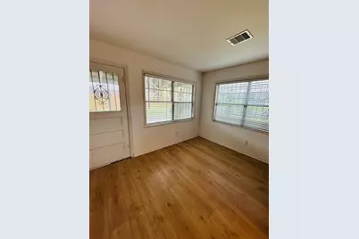 4410 Billingsley Street, Houston, TX 77009 - Photo 12
