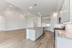 3562 Mount Scenery Ln, Dayton, TX 77535 - Photo 8