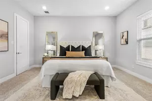 8409 Hempstead Rd, Houston, TX 77008 - Photo 14