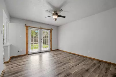 10122 Green Valley Lane, Houston, TX 77064 - Photo 12