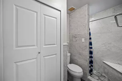 10122 Green Valley Lane, Houston, TX 77064 - Photo 16