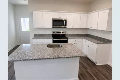 10127 California Lily Lane, Houston, TX 77016 - Photo 2