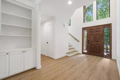 2 Crescent Falls Court, The Woodlands, TX 77381 - Photo 2