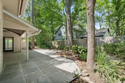 2 Crescent Falls Court, The Woodlands, TX 77381 - Photo 34
