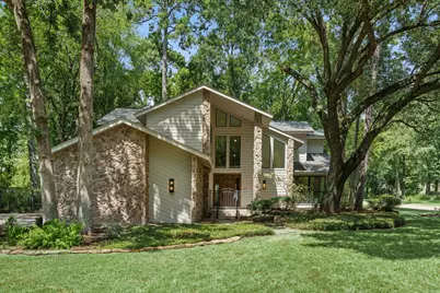 2 Crescent Falls Court, The Woodlands, TX 77381 - Photo 38